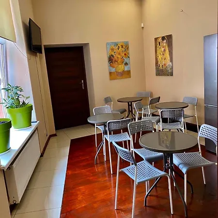 Ametyst Hostel *